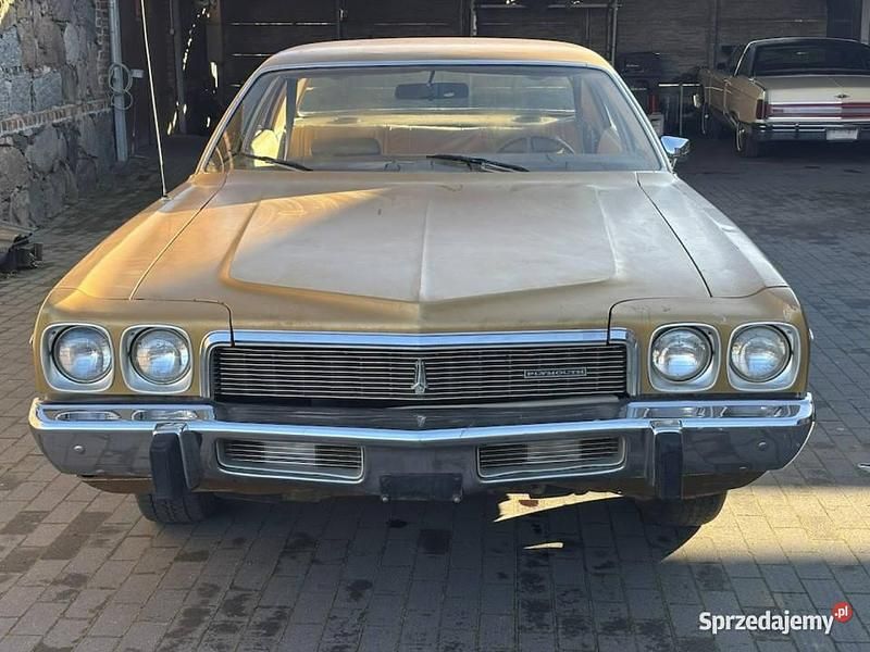 Złoty Używany 1972 Plymouth Fury Sedan/Limuzyna | 34 900 zł - Obraz 1/4