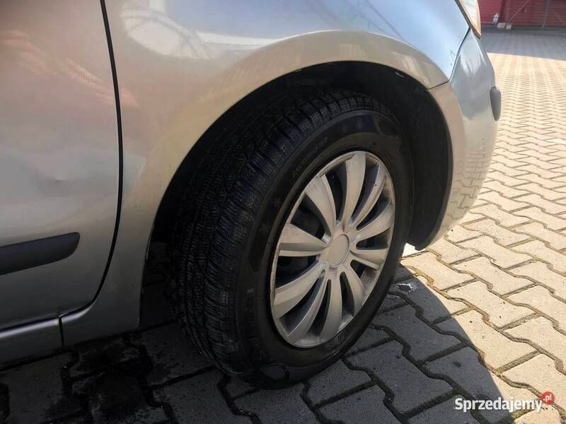 Używany Nissan Note Visia 2006 Srebrny Minivan