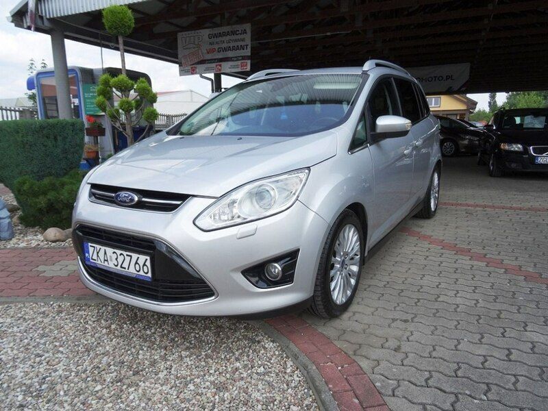 Używany Ford Grand C-Max 140 KM (102 kW) 2013 Srebrny Minivan