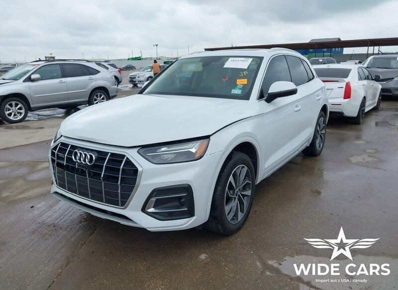 Biały (metalik) Używany 2021 Audi Q5 SUV | 87 900 zł - Obraz 1/4