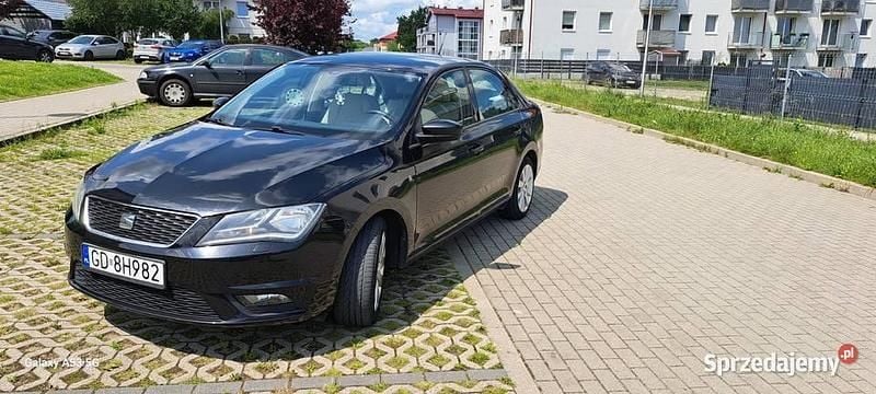 Czarny Używany 2014 Seat Toledo Hatchback | 26 500 zł - Obraz 1/4