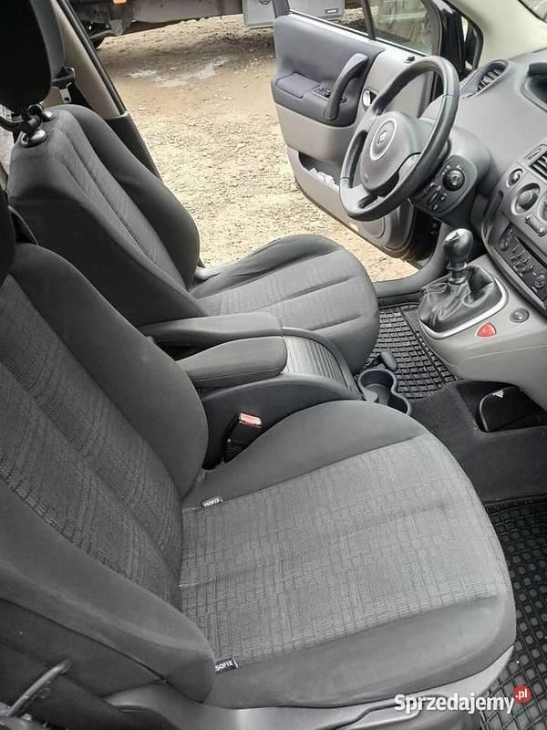 Używany Renault Grand Scénic II 2007 Czarny Minivan