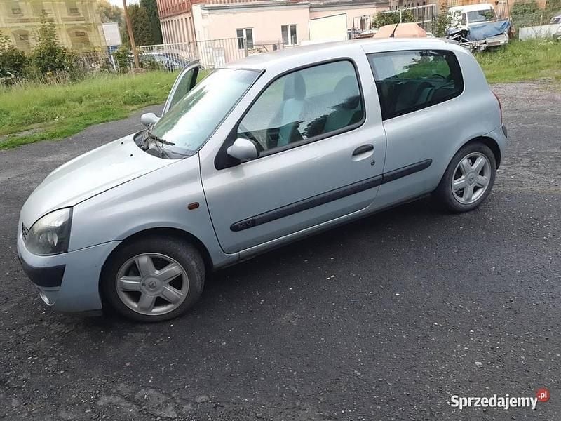 Używany 2002 Renault Clio II | 3300 zł (Dobra cena) - Obraz 1/4