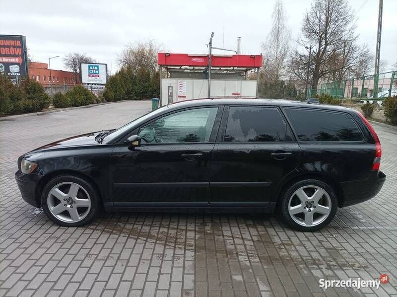 Czarny Używany 2006 Volvo V50 Kombi | 9900 zł (Uczciwa cena) - Obraz 1/4