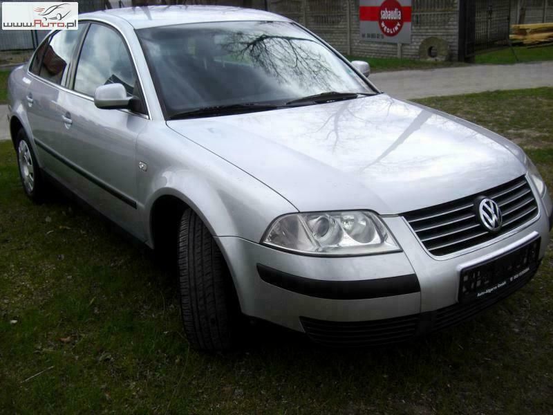 Używany VW Passat 115 KM (84 kW) 2001 Srebrny (metalik) Sedan/Limuzyna