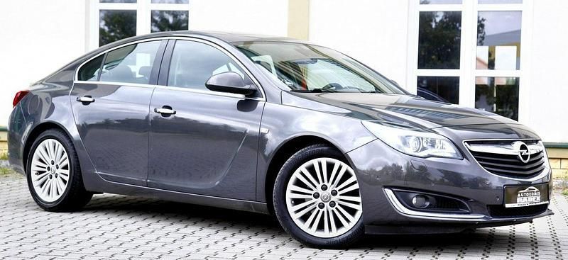Używany Opel Insignia 136 KM (100 kW) 2017 Grafitowy Hatchback