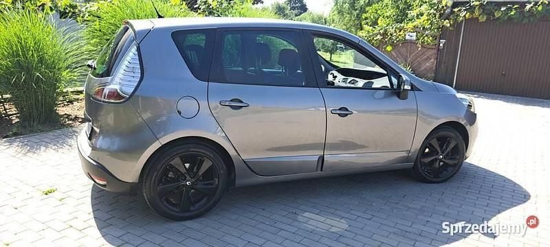Używany 2013 Renault Scénic III Minivan | 26 500 zł (Uczciwa cena) - Obraz 1/4