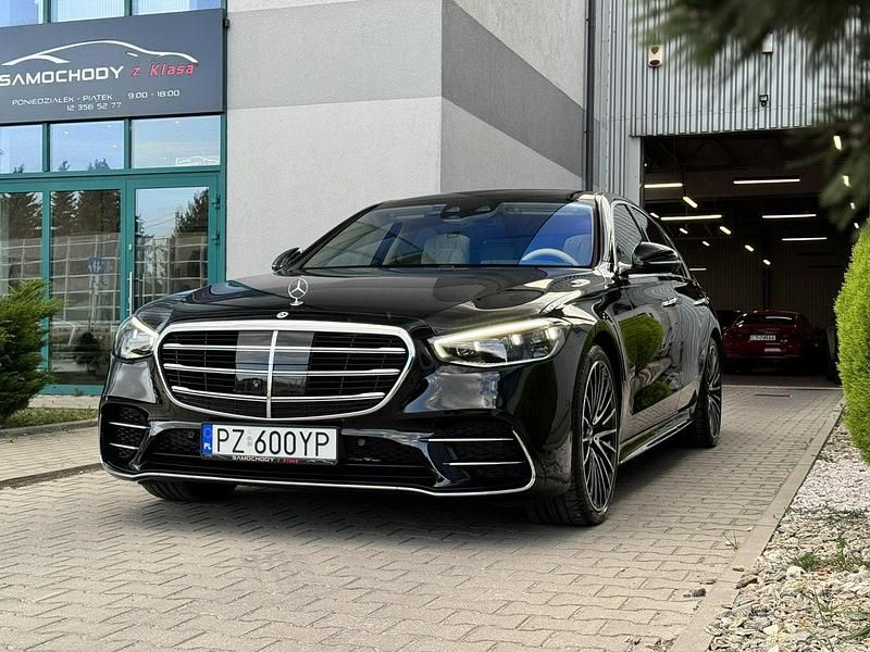 Czarny Używany 2021 Mercedes S580 Executive Sedan/Limuzyna | 549 000 zł - Obraz 1/4