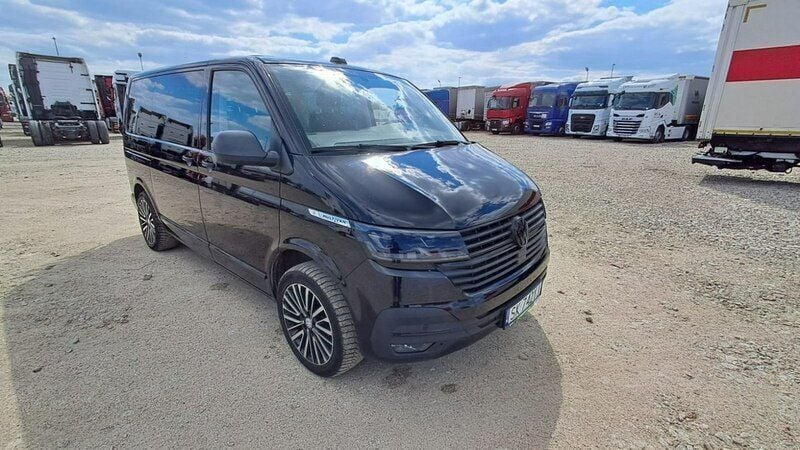 Czarny Używany 2020 VW Multivan Sedan/Limuzyna | 128 500 zł (Dobra cena) - Obraz 1/4