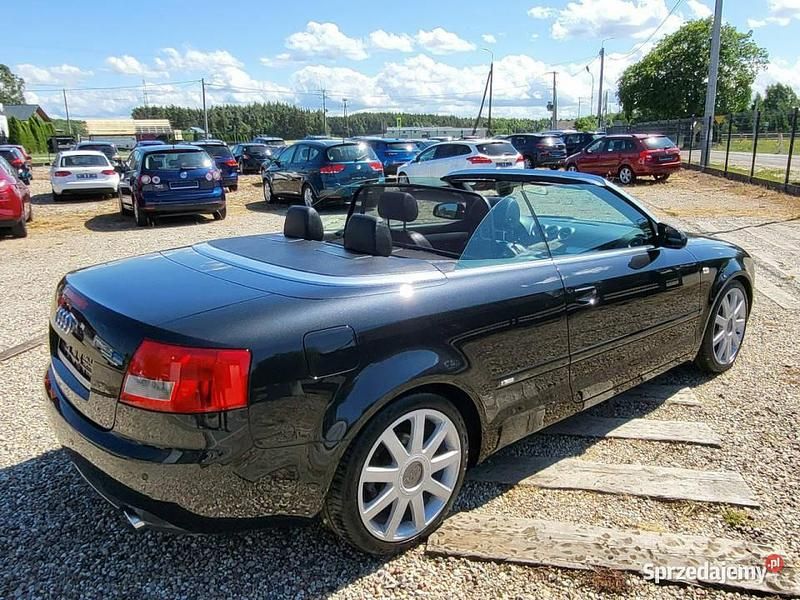 Czarny Używany 2004 Audi Cabriolet S-Line Kabriolet | 21 900 zł - Obraz 1/4
