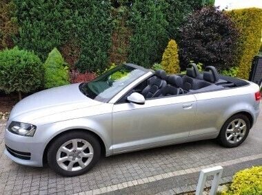 Srebrny Używany 2011 Audi A3 Cabriolet Kabriolet | 33 330 zł - Obraz 1/4
