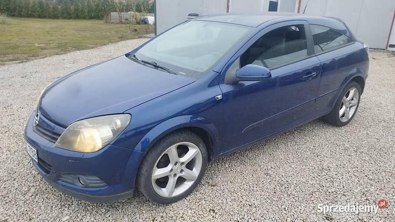 Niebieski Używany 2005 Opel Astra GTC Hatchback | 9500 zł (Uczciwa cena) - Obraz 1/4