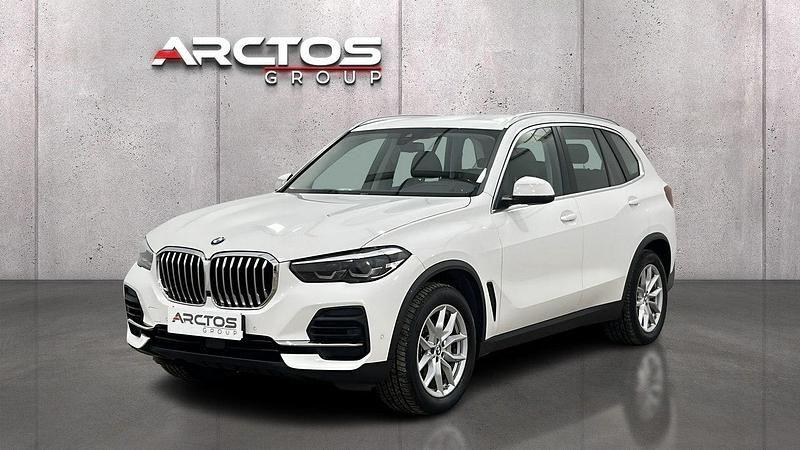 Biały Używany 2022 BMW X5 SUV | 245 900 zł (Super Cena) - Obraz 1/4
