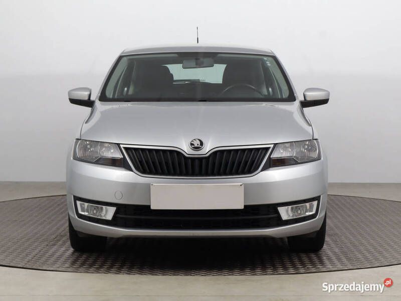 Srebrny Używany 2015 Skoda Rapid Hatchback | 26 999 zł (Uczciwa cena) - Obraz 1/4