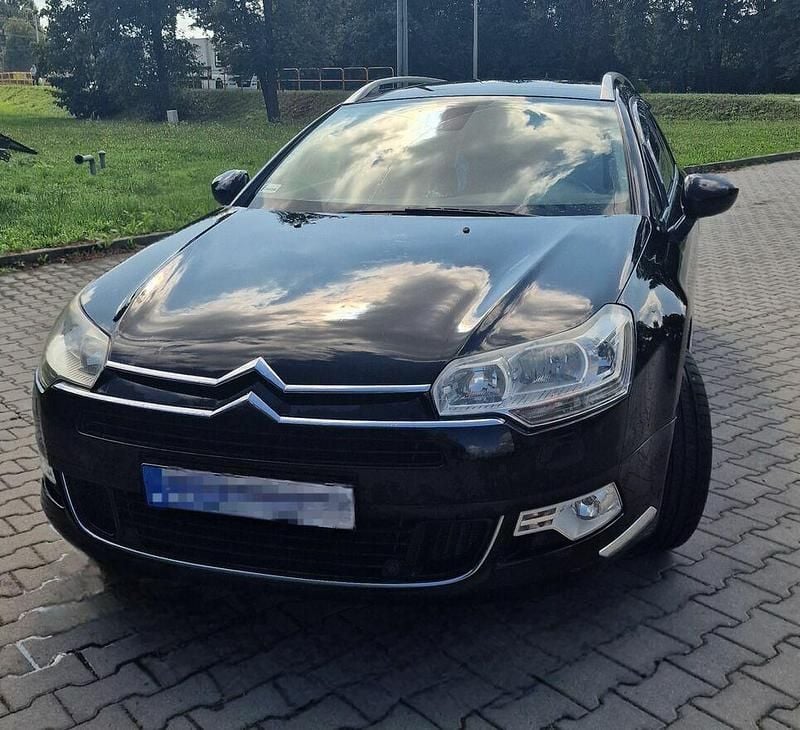 Czarny Używany 2008 Citroën C5 Exclusive Kombi | 15 200 zł (Dość drogi) - Obraz 1/4