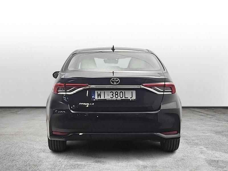 Używany Toyota Corolla Comfort 132 KM (97 kW) 2020 Czarny Sedan/Limuzyna