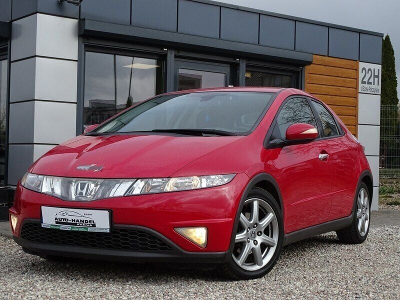 Czerwony Używany 2007 Honda Civic Hatchback | 13 900 zł (Uczciwa cena) - Obraz 1/4