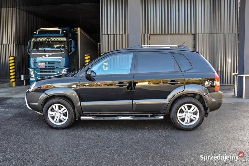 Używany 2007 Hyundai Tucson SUV | 17 900 zł (Uczciwa cena) - Obraz 1/4