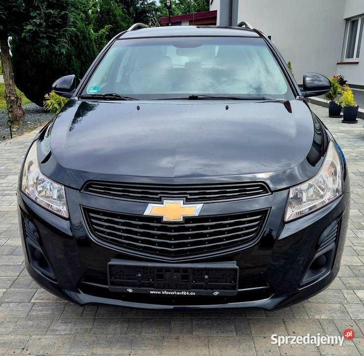 Czarny Używany 2012 Chevrolet Cruze Kombi | 13 999 zł (Dobra cena) - Obraz 1/4