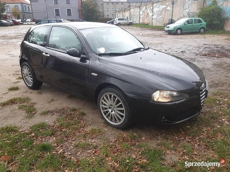 Używany 2005 Alfa Romeo 147 Hatchback | 3499 zł (Dobra cena) - Obraz 1/4