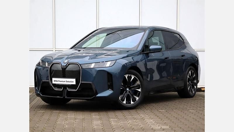 Niebieski arctic race metalizowany Używany 2025 BMW iX Comfort Edition SUV | 319 900 zł - Obraz 1/3