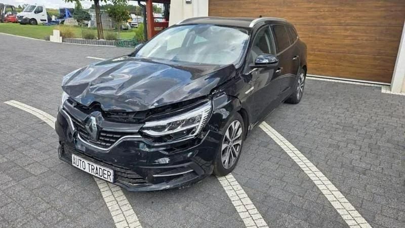 Używany Renault Mégane GrandTour 115 KM (84 kW) 2023 Czarny Kombi