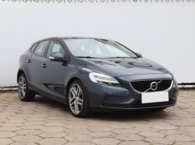 Niebieski Używany 2018 Volvo V40 Kombi | 53 999 zł (Uczciwa cena) - Obraz 1/4