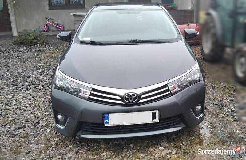 Używany Toyota Corolla 132 KM (97 kW) 2015