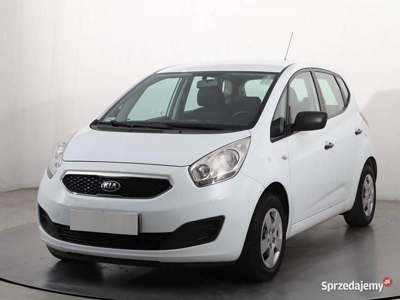 Używany Kia Venga 2014 Biały Hatchback