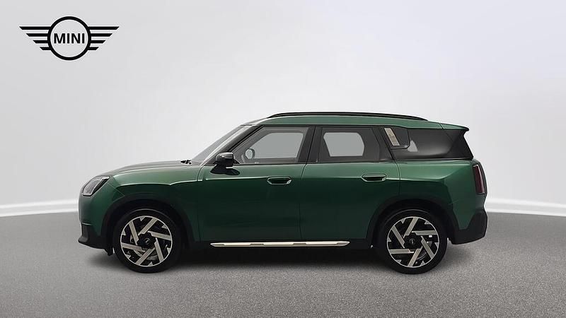 Używany Mini Countryman 156 KM (114 kW) 2025 British racing green iv metalizowany SUV