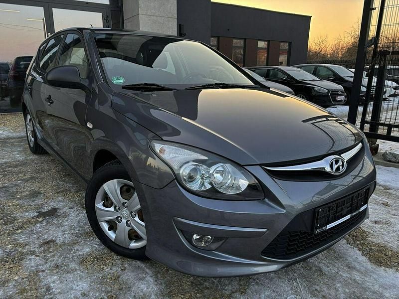 Używany Hyundai i30 2012 Szary Hatchback