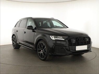 Czarny Używany 2023 Audi Q7 SUV | 341 500 zł - Obraz 1/4