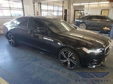Inny kolor Używany 2020 Volvo S90 Sedan/Limuzyna | 69 630 zł - Obraz 1/3