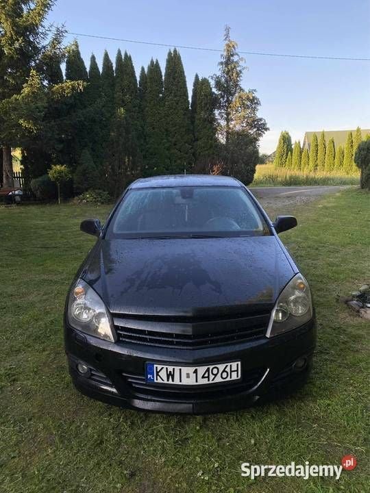 Czarny Używany 2005 Opel Astra GTC OPC | 5600 zł (Super Cena) - Obraz 1/4
