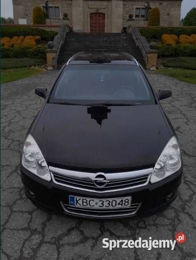 Czarny Używany 2008 Opel Astra Enjoy Kombi | 15 000 zł (Drogi) - Obraz 1/4