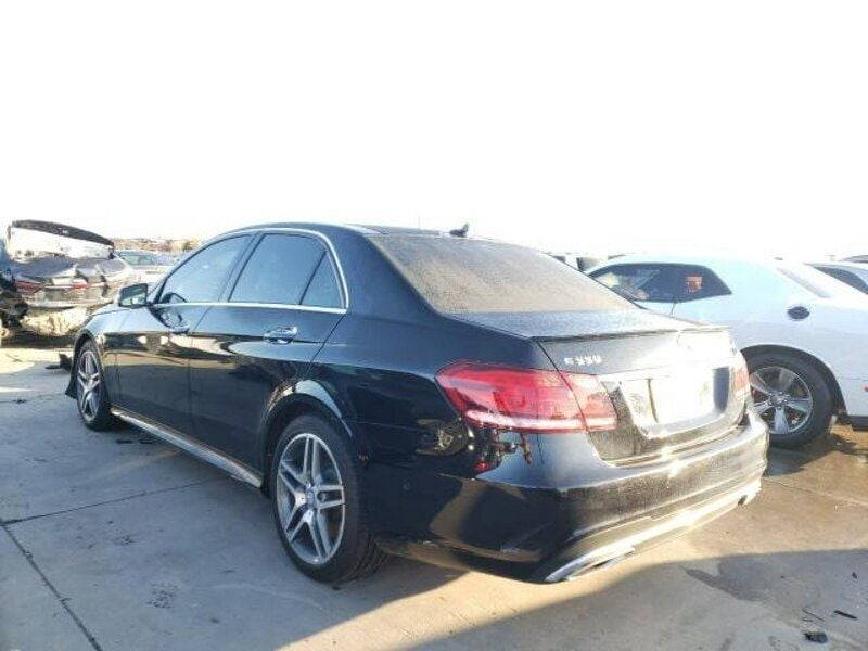 Używany Mercedes E55 AMG AMG 402 KM (295 kW) 2014 Czarny Sedan/Limuzyna