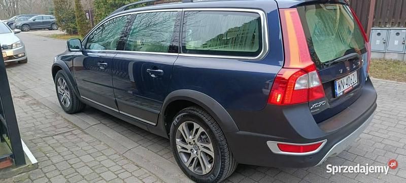 Używany Volvo XC70 Momentum 215 KM (158 kW) 2012 Niebieski ciemny (metalik) SUV