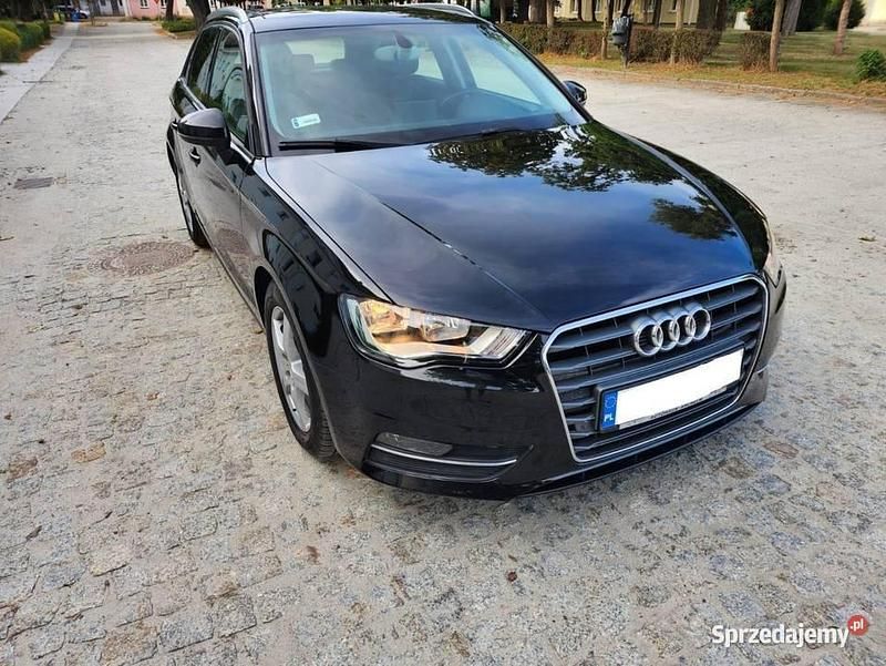 Czarny Używany 2014 Audi A3 | 42 900 zł (Dobra cena) - Obraz 1/4
