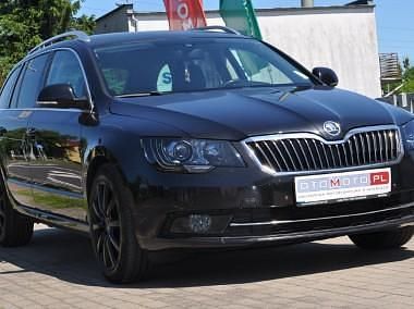 Inny kolor Używany 2014 Skoda Superb Kombi | 35 999 zł (Uczciwa cena) - Obraz 1/4