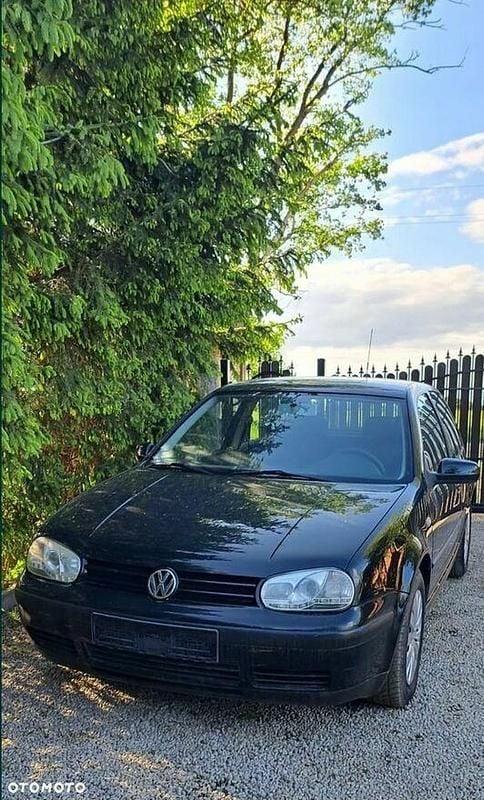 Czarny Używany 2001 VW Golf IV Sedan/Limuzyna | 3900 zł (Uczciwa cena) - Obraz 1/4