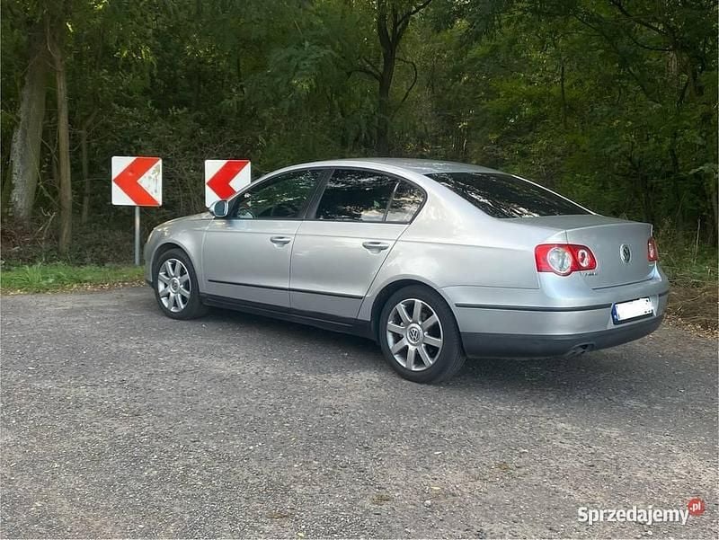 Używany 2005 VW Passat | 7000 zł (Uczciwa cena) - Obraz 1/4