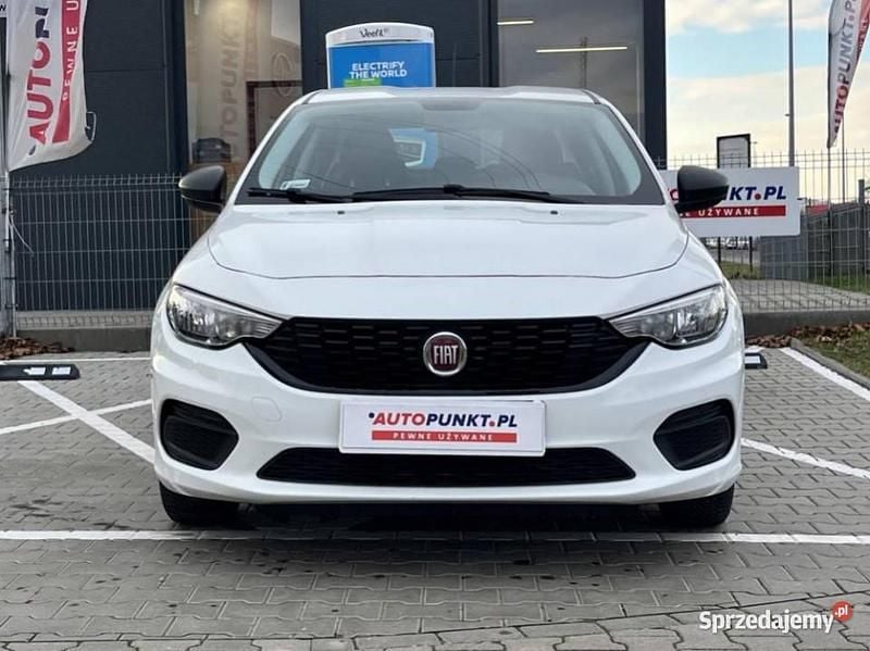 Używany 2016 Fiat Tipo | 29 900 zł (Dobra cena) - Obraz 1/4