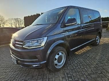 Używany VW Multivan 150 KM (110 kW) 2017 Grafitowy Van