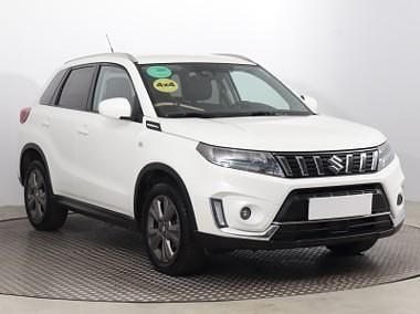 Biały Używany 2020 Suzuki Vitara SUV | 74 999 zł (Dość drogi) - Obraz 1/4