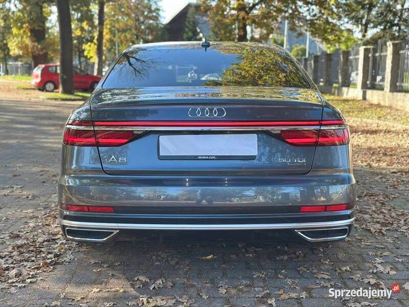 Grafitowy Używany 2019 Audi A8L Sedan/Limuzyna | 239 900 zł - Obraz 1/4