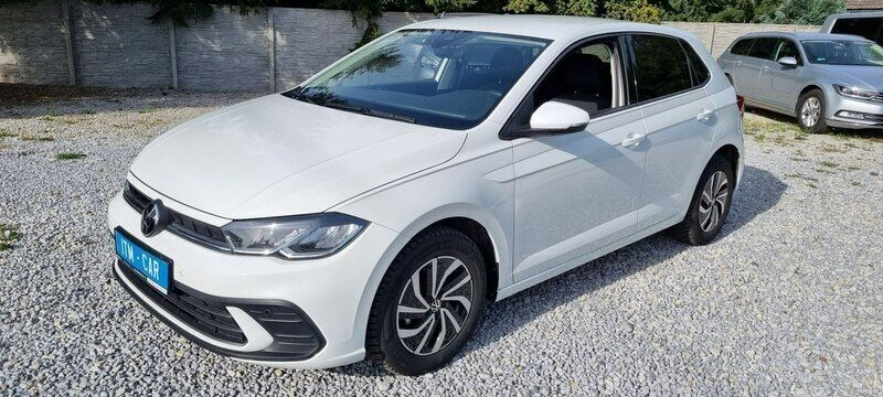Używany VW Polo 95 KM (69 kW) 2022 Biały Sedan/Limuzyna