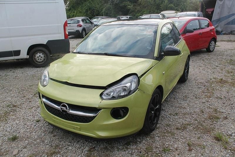Zielony Używany 2013 Opel Adam Hatchback | 13 900 zł - Obraz 1/4