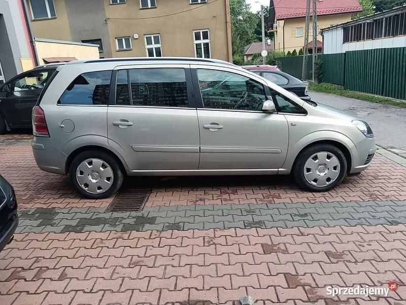 Używany Opel Zafira 2006 Beżowy Minivan