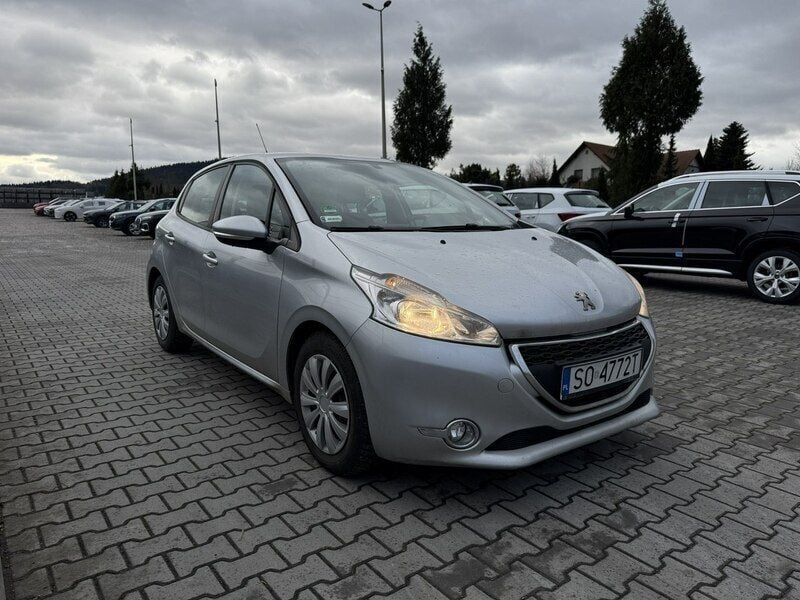 Srebrny Używany 2015 Peugeot 208 Hatchback | 15 900 zł (Super Cena) - Obraz 1/4
