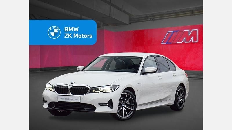 Biel alpejska Używany 2020 BMW 330e Shadowline Sedan/Limuzyna | 107 900 zł (Dość drogi) - Obraz 1/3